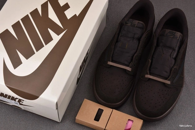 Cheap TBkick Travis Low Scott DM7866-202 x OG Air 1 Velvet Brown Jordan 0722